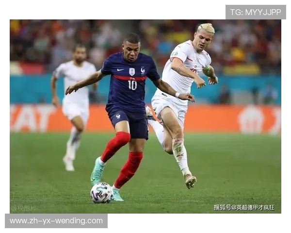 英超球员赛后是否可以每日回家？训练与生活平衡探讨